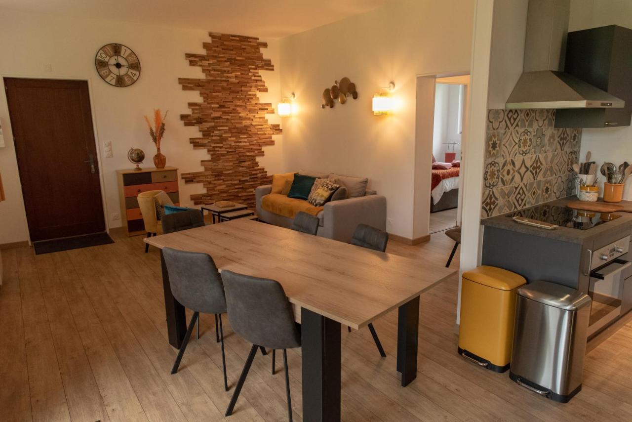 Chateau De Surville Surville  Εξωτερικό φωτογραφία